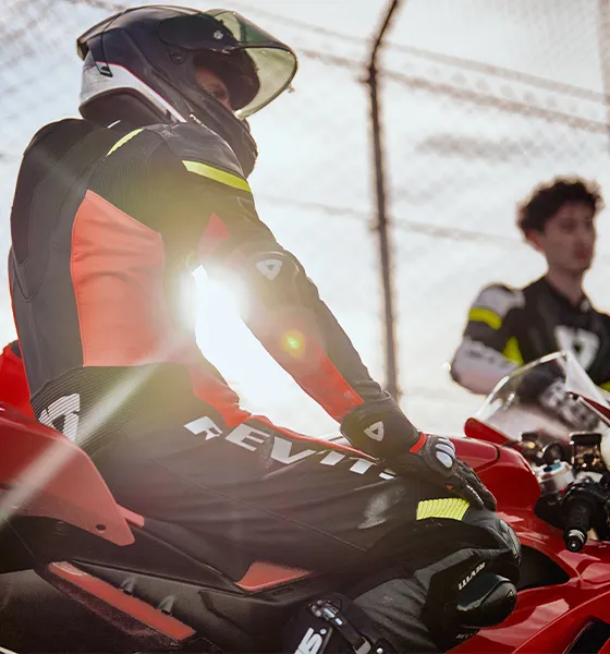 Racing Suit: The Ultimate Gear for Speed and Safety on the Track