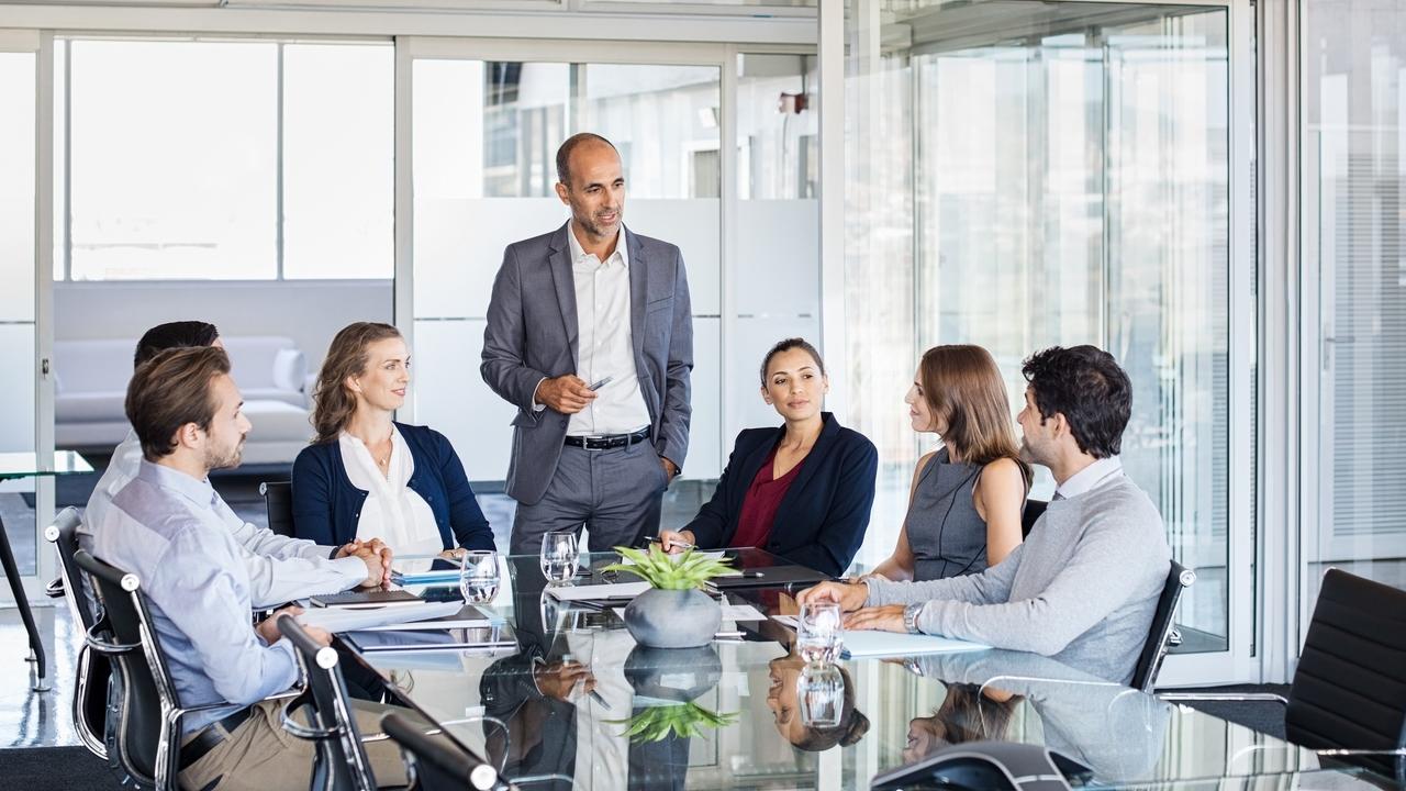 Building Tomorrow’s Leaders: Management Courses in UAE