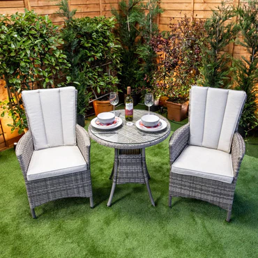 Why Should You Consider a Rattan Bistro Set