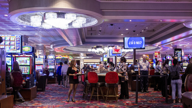 Slot machine game play judge dredd slot machine Opinion