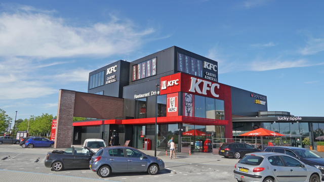 Studying Black-jack: How to Gamble Blackjack to own Dummies