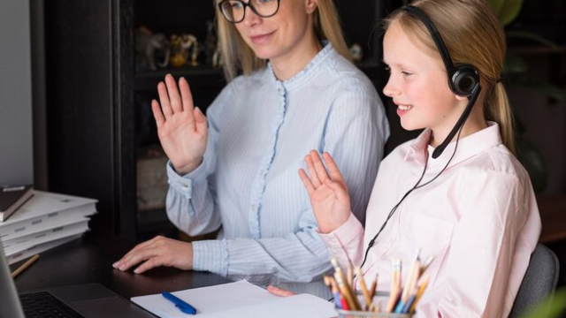Assessing Customer Support Quality at LuckyMate Online Platform