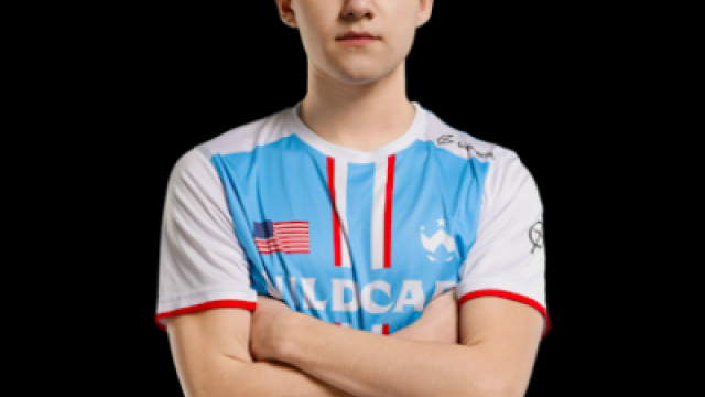 Najszybsza i najlepsza strona do handlu skórkami CS2 CSGO oraz bot do handlu to serwis CSGO.